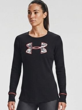 Under Armour Women's Black Logo Long-Sleeve Top Size L